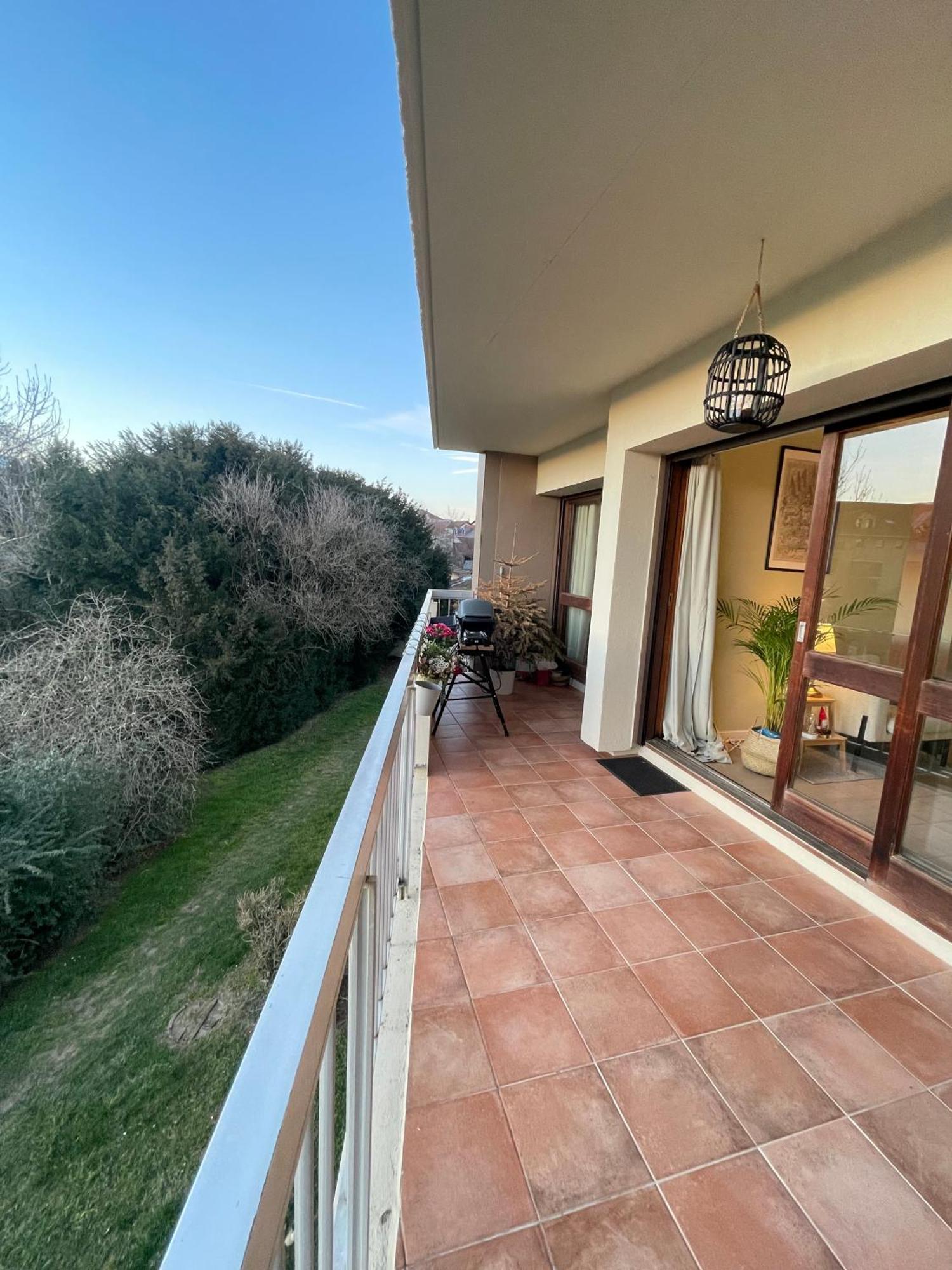 Appartement Tres Cosy A 5 Min Aeroport Geneve Ferney-Voltaire Exterior photo
